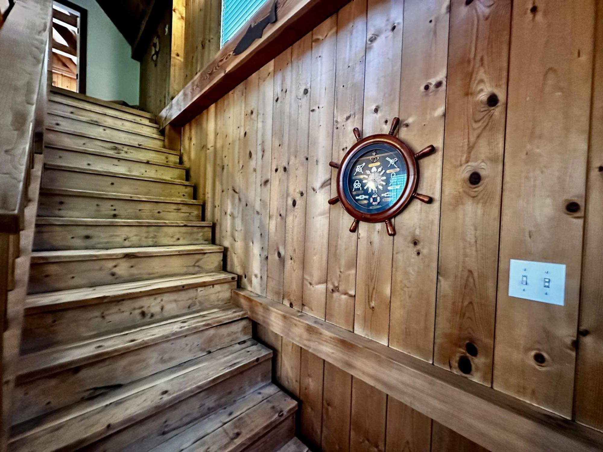 Waterfront Timber Frame Cottage! Уклуелет Екстериор снимка